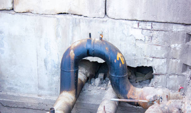 Best Water damage contractors near me  in Canastota, NY